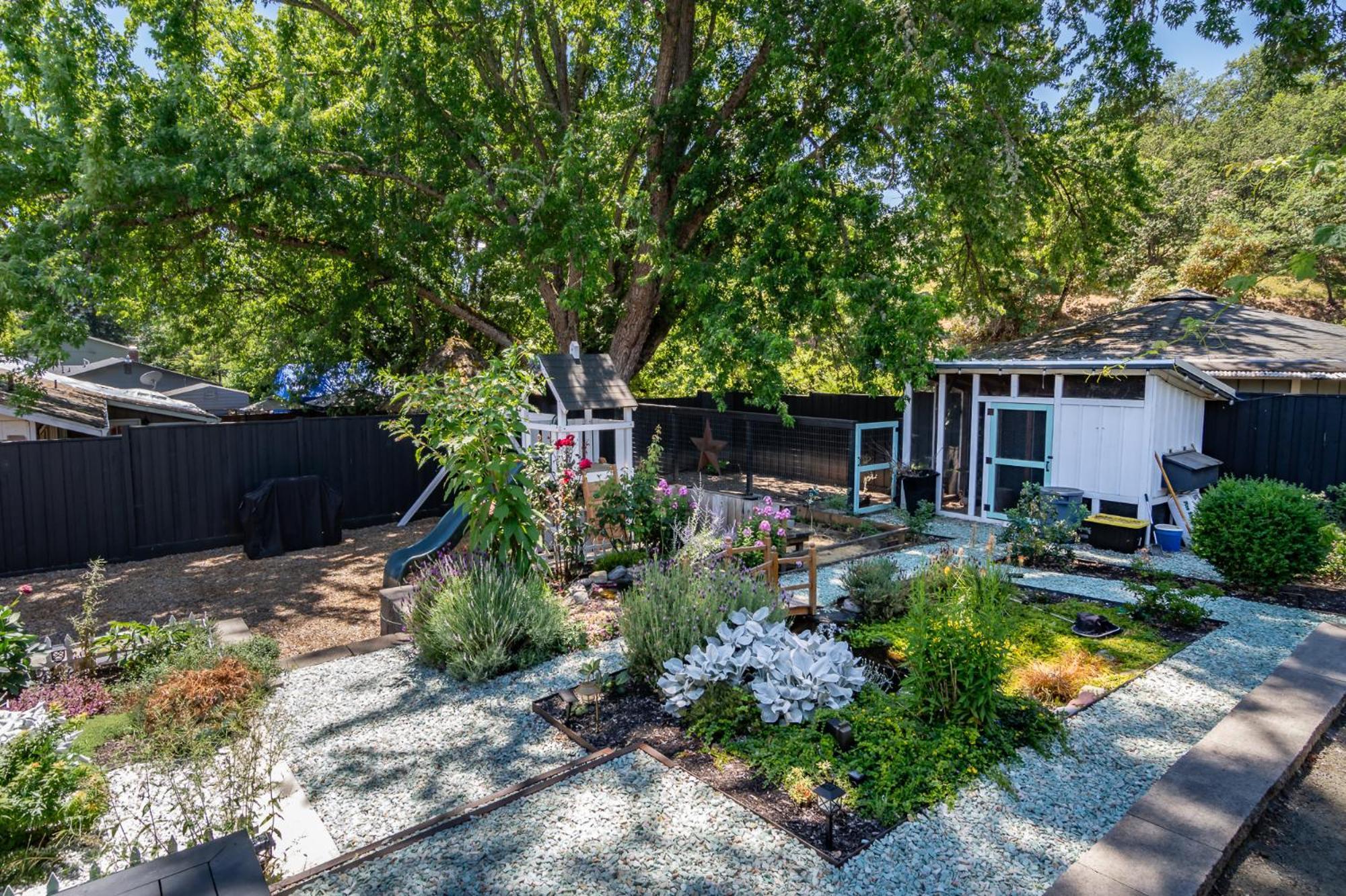 Hotel Chic Rv Retreat, Stunning Yard In Roseburg Extérieur photo