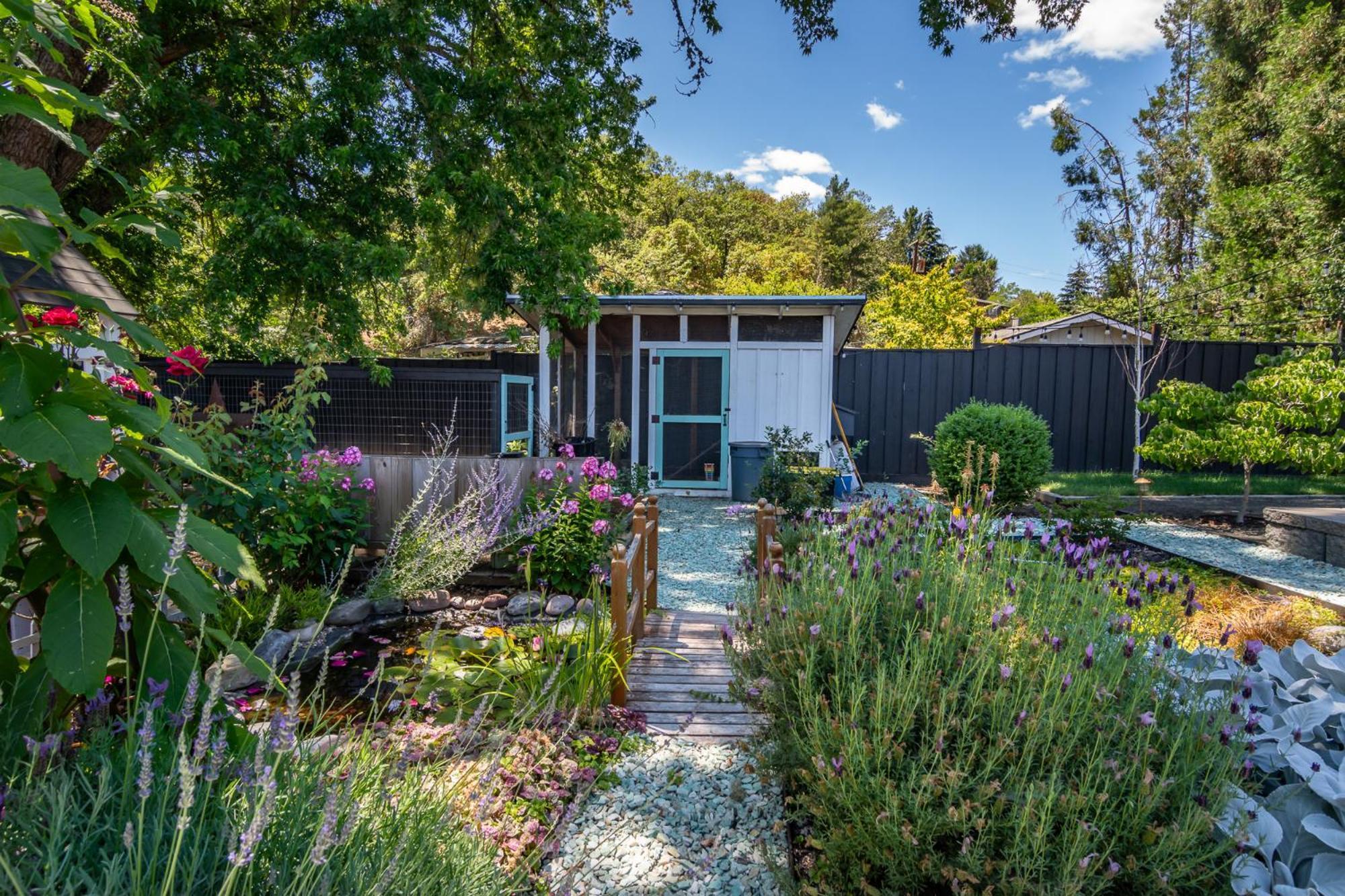 Hotel Chic Rv Retreat, Stunning Yard In Roseburg Extérieur photo