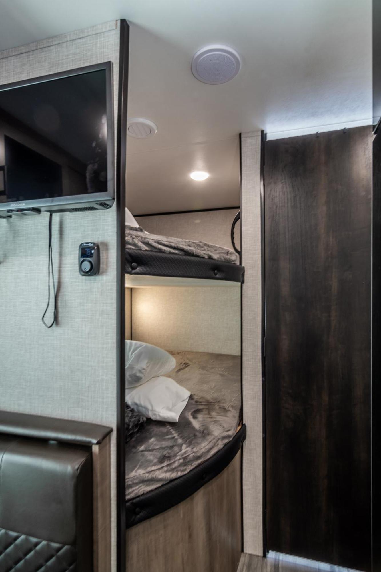 Hotel Chic Rv Retreat, Stunning Yard In Roseburg Extérieur photo