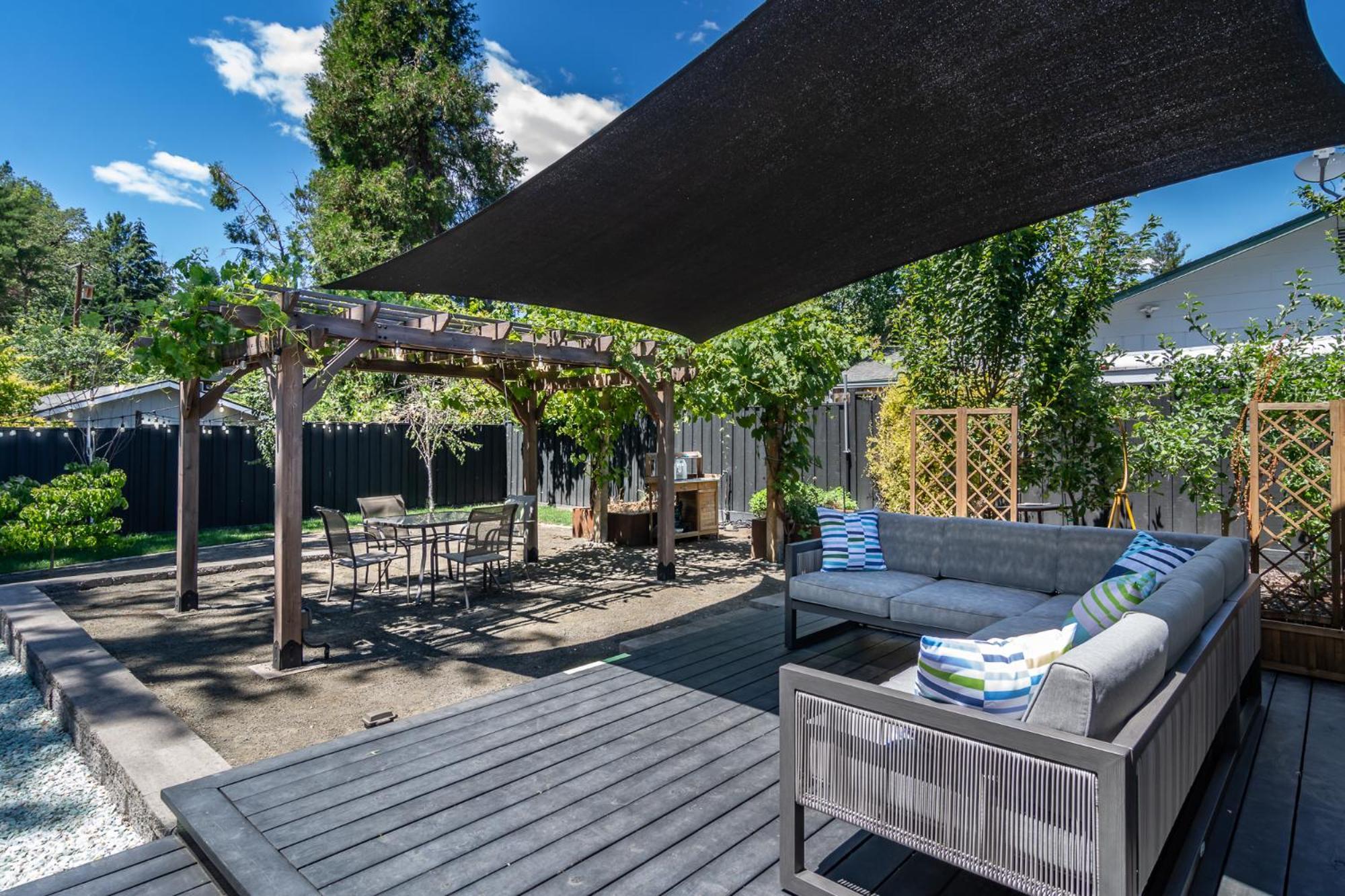 Hotel Chic Rv Retreat, Stunning Yard In Roseburg Extérieur photo