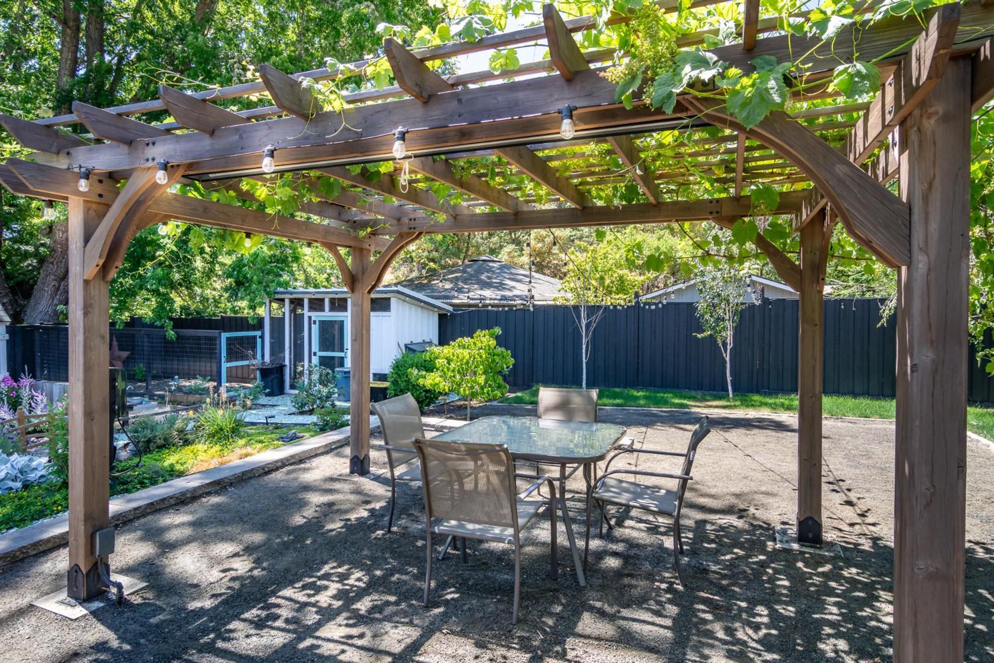 Hotel Chic Rv Retreat, Stunning Yard In Roseburg Extérieur photo