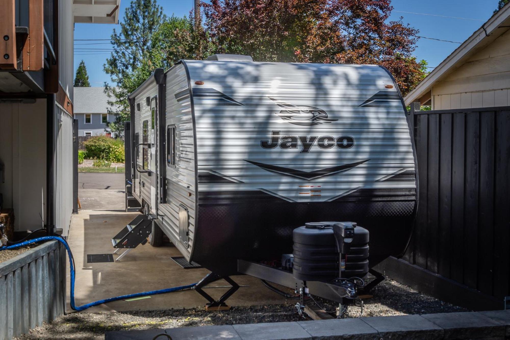 Hotel Chic Rv Retreat, Stunning Yard In Roseburg Extérieur photo