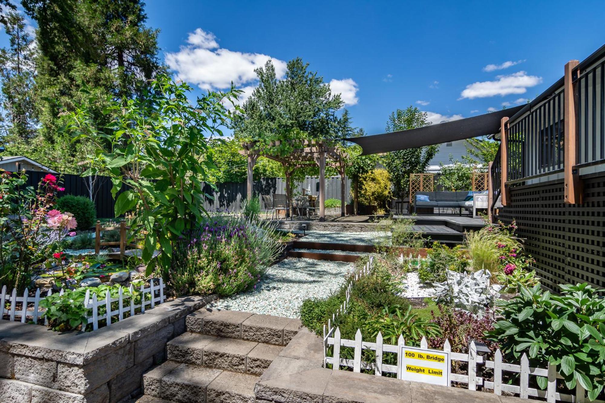 Hotel Chic Rv Retreat, Stunning Yard In Roseburg Extérieur photo