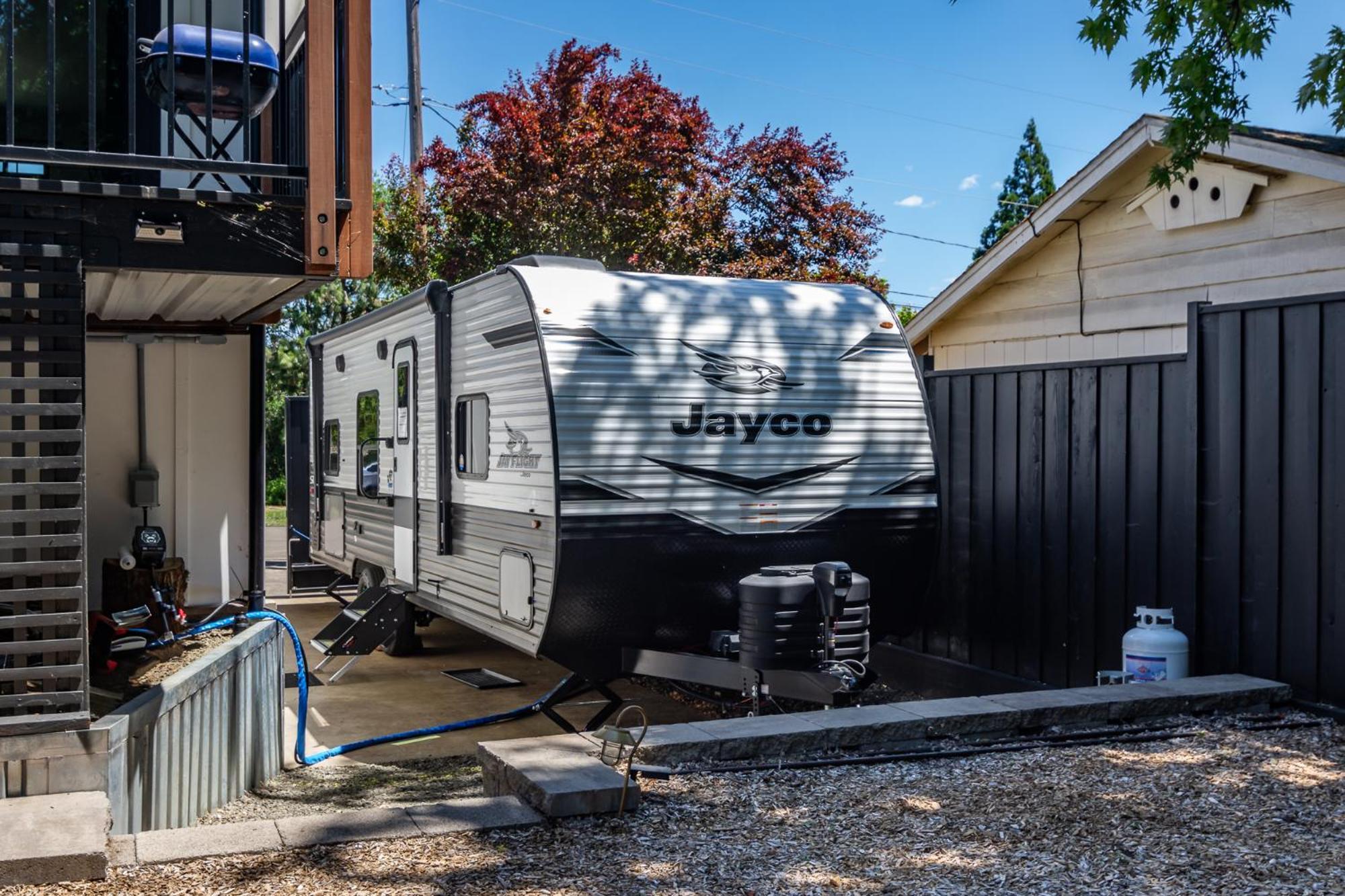 Hotel Chic Rv Retreat, Stunning Yard In Roseburg Extérieur photo
